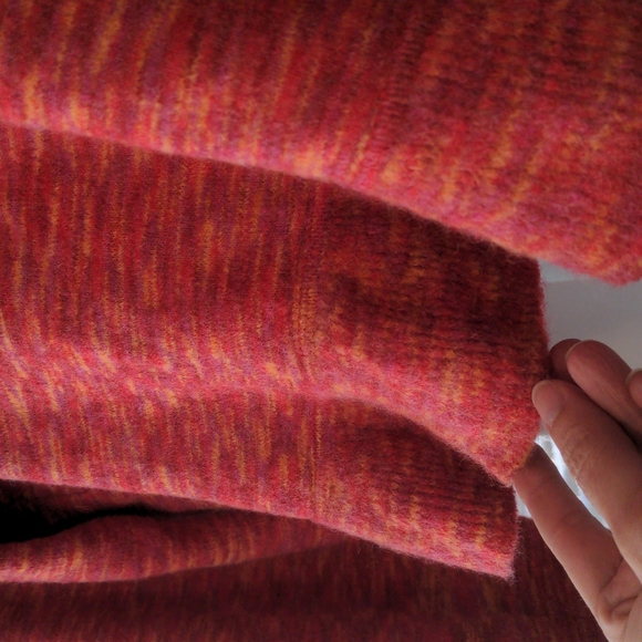 RUFFLE Cardigan🩷🧡 - Picture 11 of 14